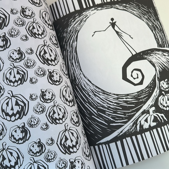 The nightmare before Christmas art of colouring book - Picture 3 of 3